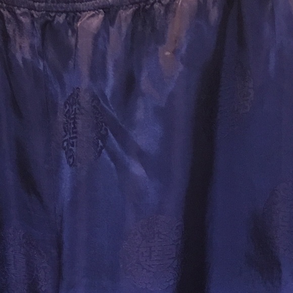 100% silk oriental pajamas in royal blue - Picture 9 of 9